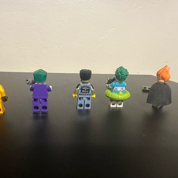 Lego mini figs - Picture 2 of 5